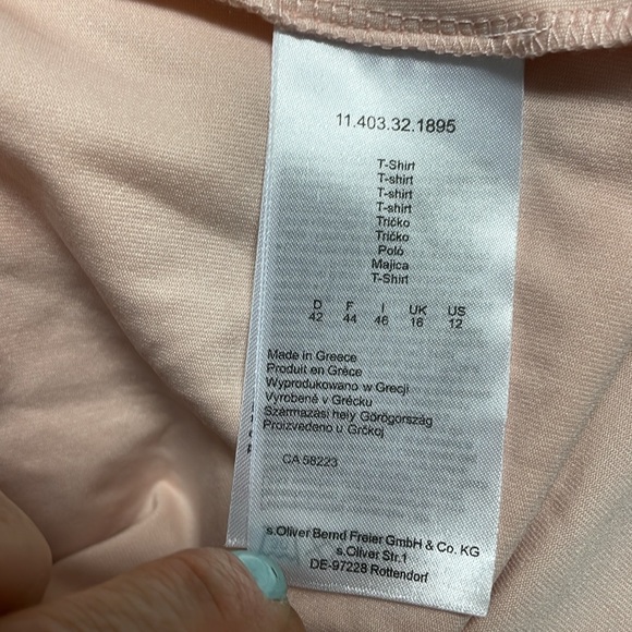 S. Oliver stretchy t - Picture 7 of 9